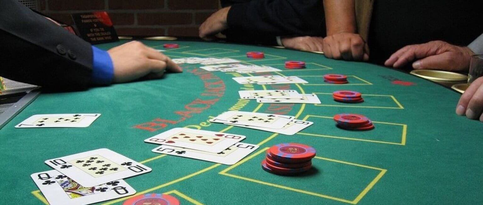 simulated blackjack hands